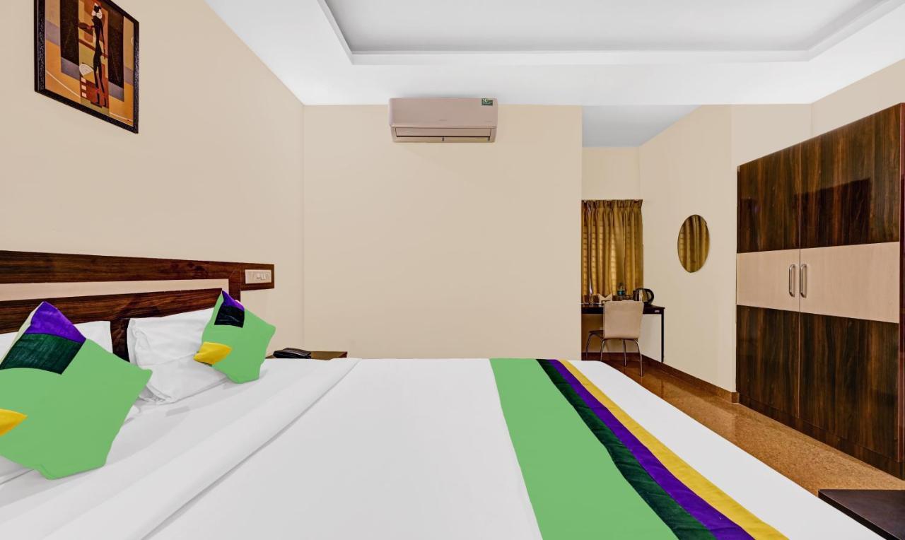 Treebo Royal Splendid Hotel Бангалор Екстериор снимка